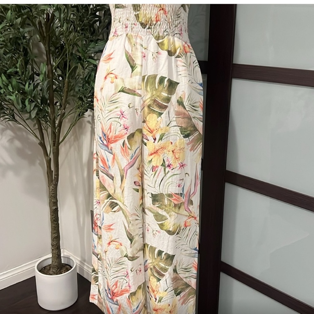 Paradise Jumpsuit - Picture 3 of 9